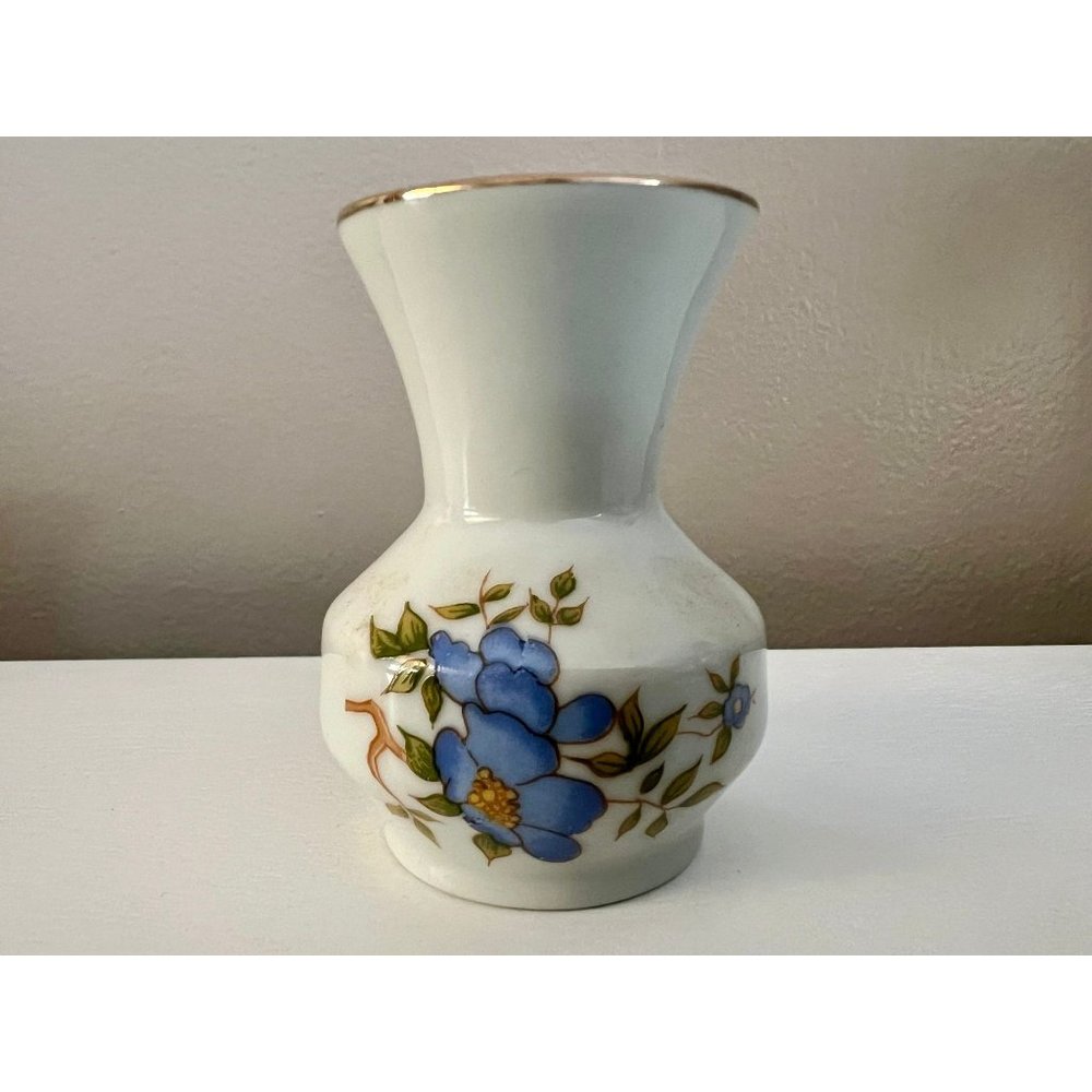 Vintage Leart Mini Bud Vase Blue Flowers